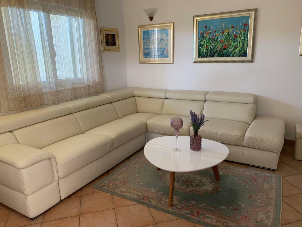Apartman Stipic 1 Baška Voda Eksteriør bilde
